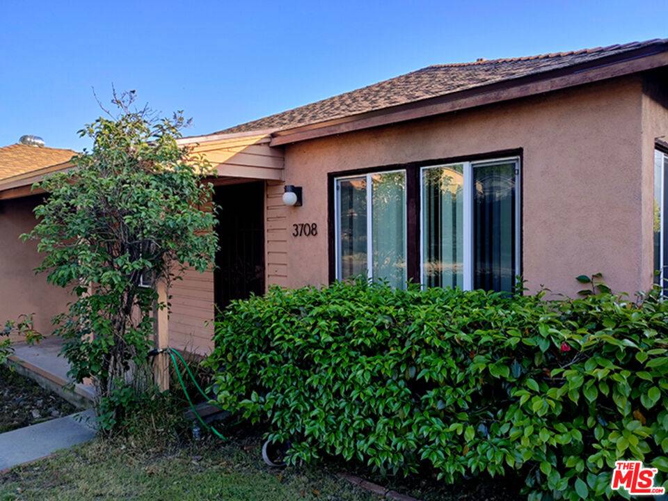 La Crescenta, CA 91214,3708 Danny ST