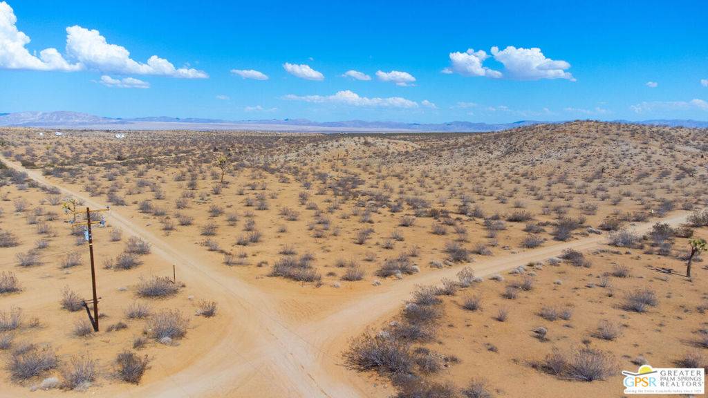 Joshua Tree, CA 92252,60150 Patrick WAY