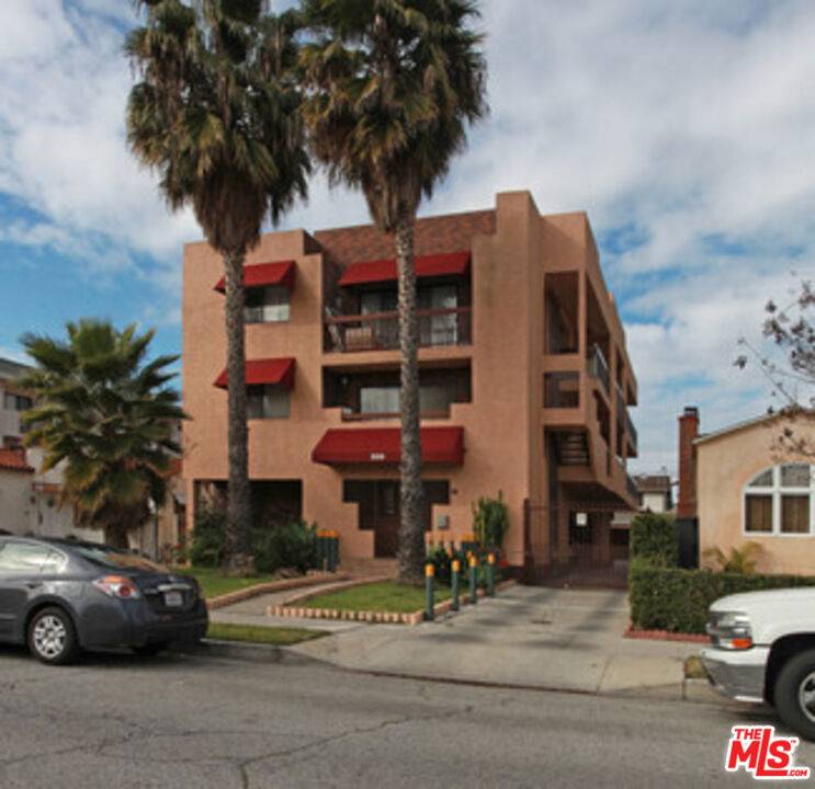 Glendale, CA 91201,339 Irving AVE