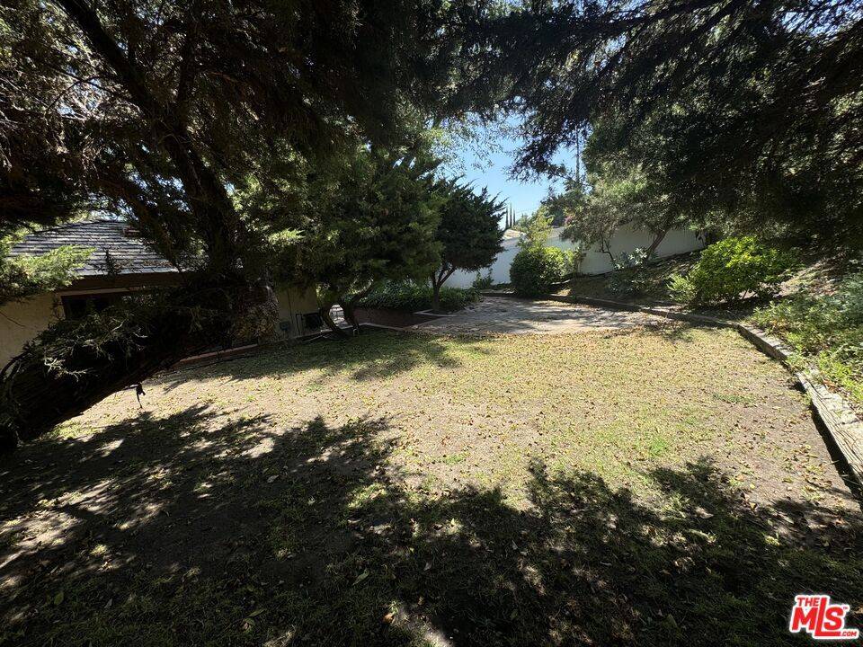 Encino, CA 91436,4723 Petit AVE