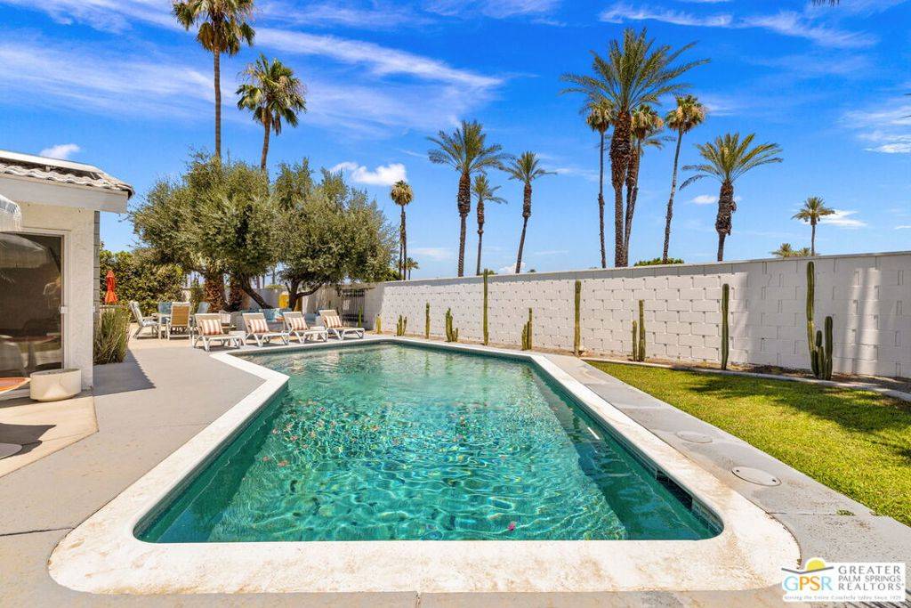 Palm Desert, CA 92260,45900 Wingfoot DR