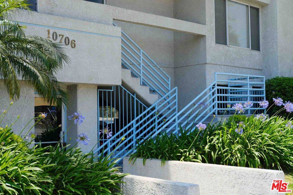 North Hollywood, CA 91606,10706 Victory BLVD #103