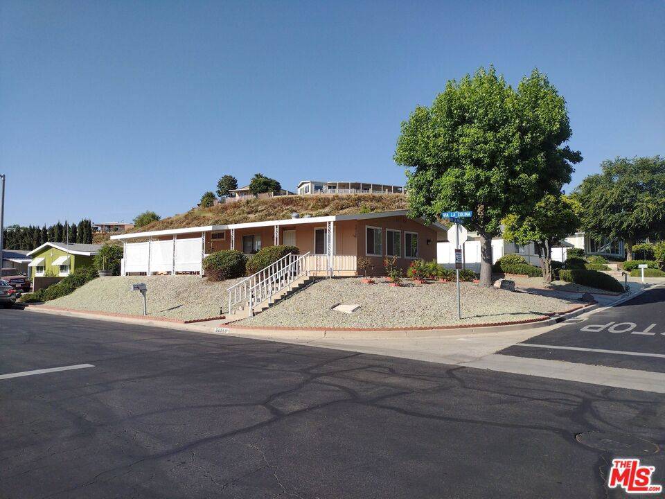 Murrieta, CA 92563,38260 Via La Colina