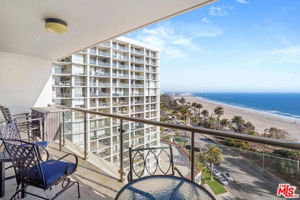 Santa Monica, CA 90402,201 OCEAN AVE #1401P