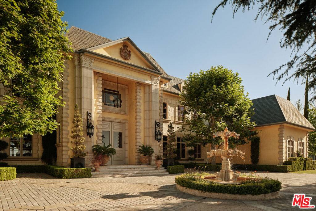 Beverly Hills, CA 90210,1420 Davies DR
