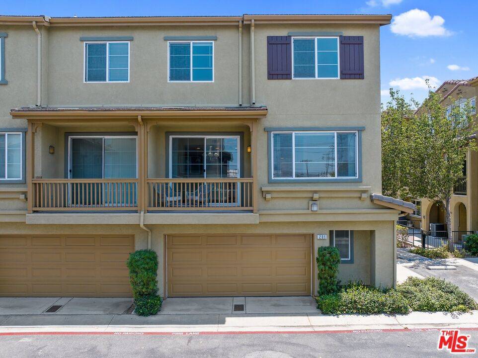 Torrance, CA 90502,22919 Mariposa AVE #201