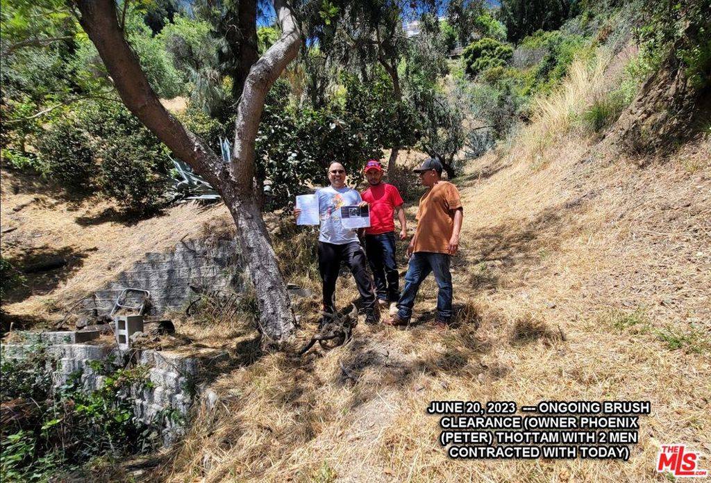 Los Angeles, CA 90077,10538 W Hebron LN