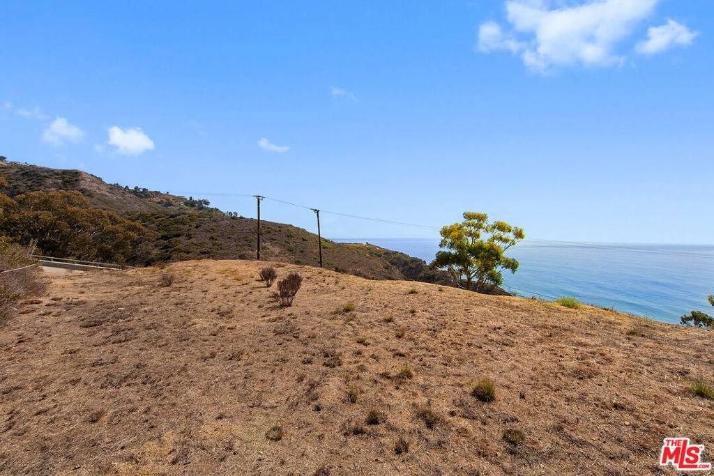 Malibu, CA 90265,20963 Las Flores Mesa DR