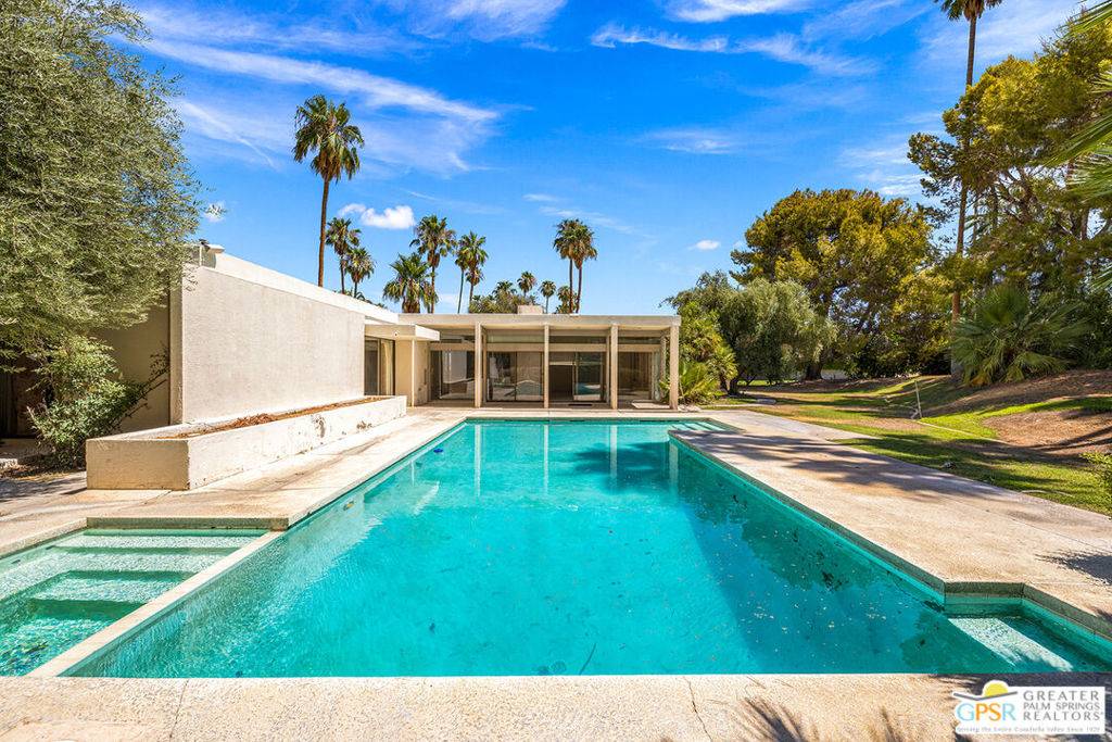 Palm Springs, CA 92264,2550 S Pequeno CIR