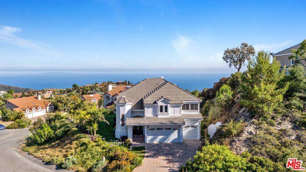 Malibu, CA 90265,23472 W Moon Shadows DR