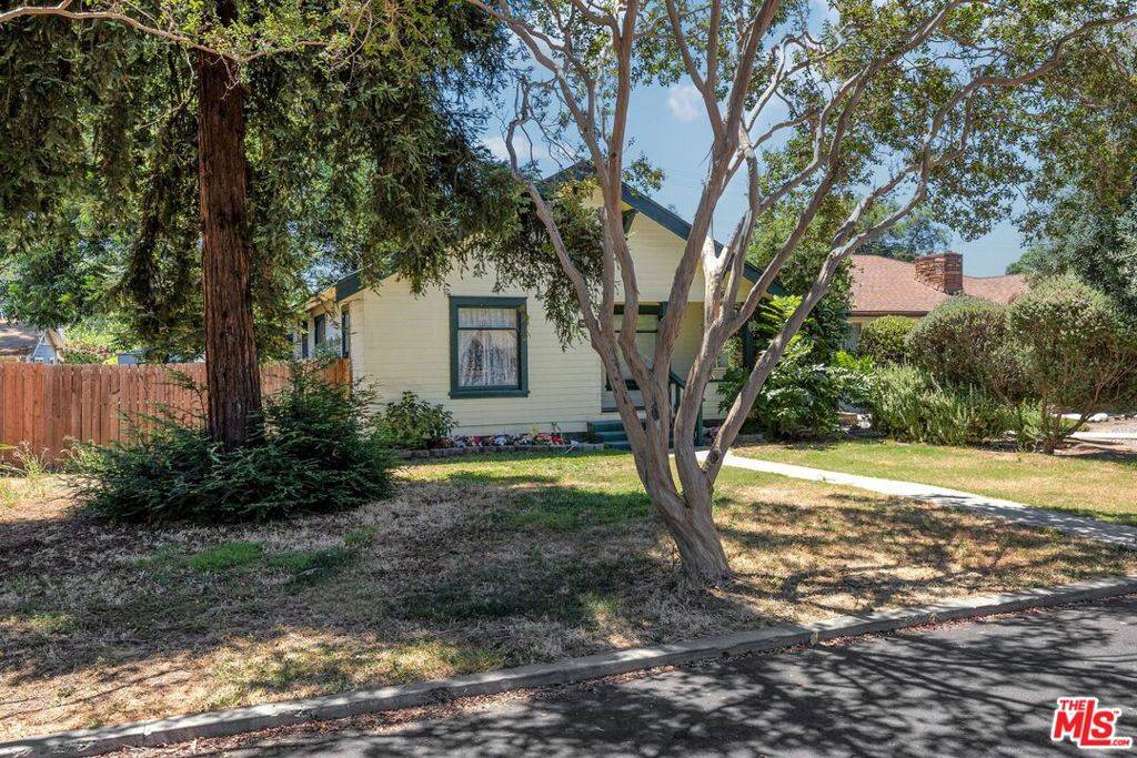 La Verne, CA 91750,1956 6th ST