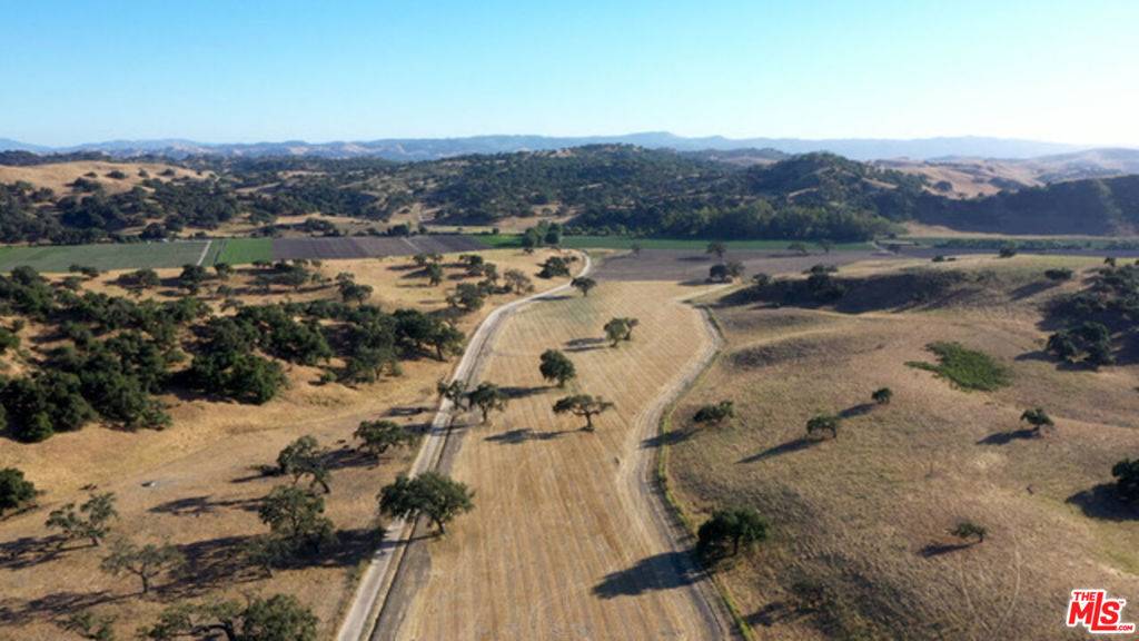 Los Olivos, CA 93441,10550 Foxen Canyon RD