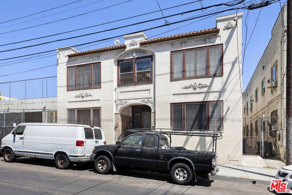 Los Angeles, CA 90017,324 Witmer ST