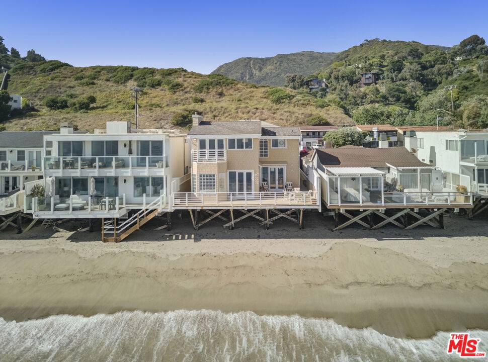 Malibu, CA 90265,21246 Pacific Coast HWY