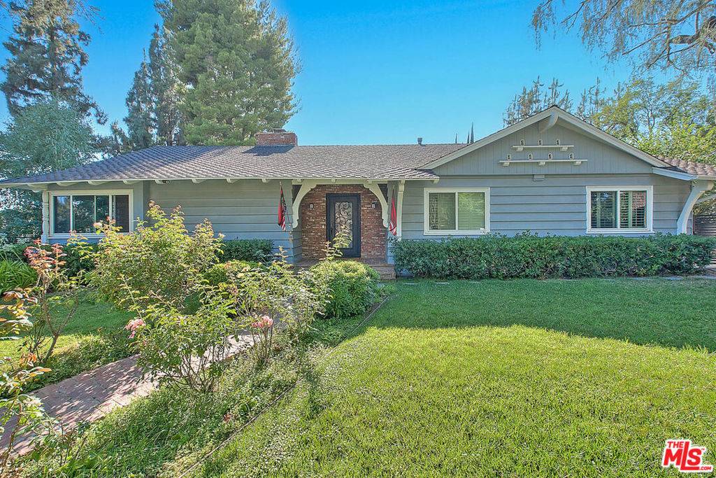 Northridge, CA 91324,9701 Aura AVE