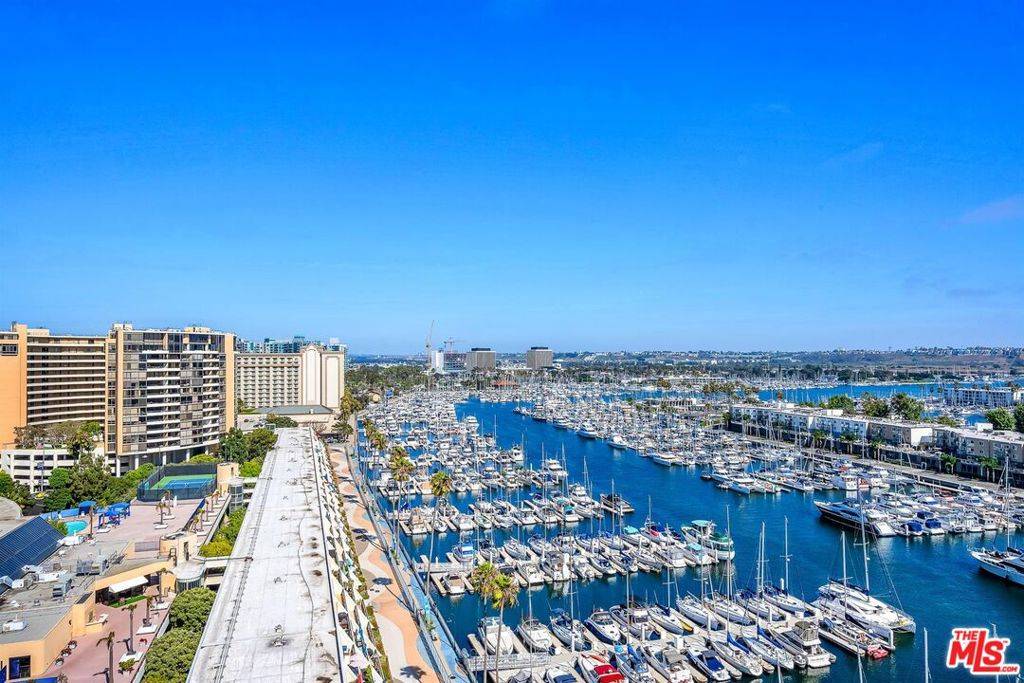 Marina Del Rey, CA 90292,4267 Marina City DR #1110