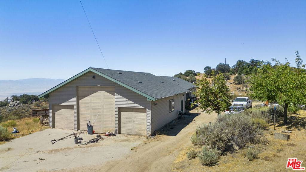 Tehachapi, CA 93561,28840 Skyline DR