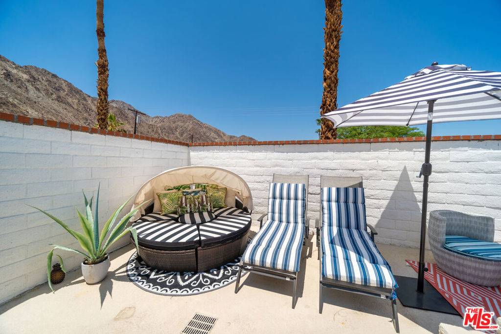 La Quinta, CA 92253,77211 Calle Sonora