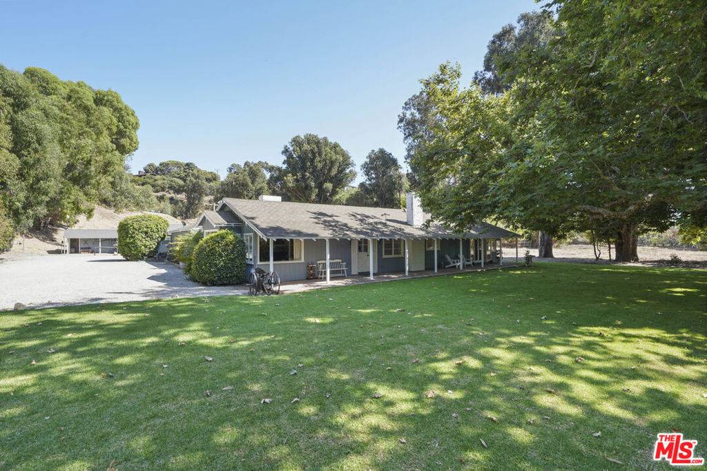 Malibu, CA 90265,5838 Bonsall DR