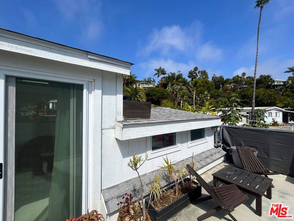 Pacific Palisades, CA 90272,16321 Pacific Coast Highway #135