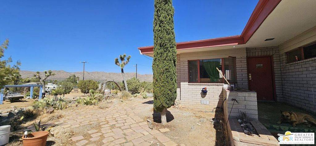 Yucca Valley, CA 92284,55674 Highland TRL