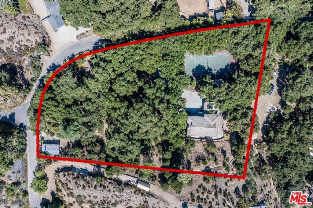 Calabasas, CA 91302,730 Crater Camp DR