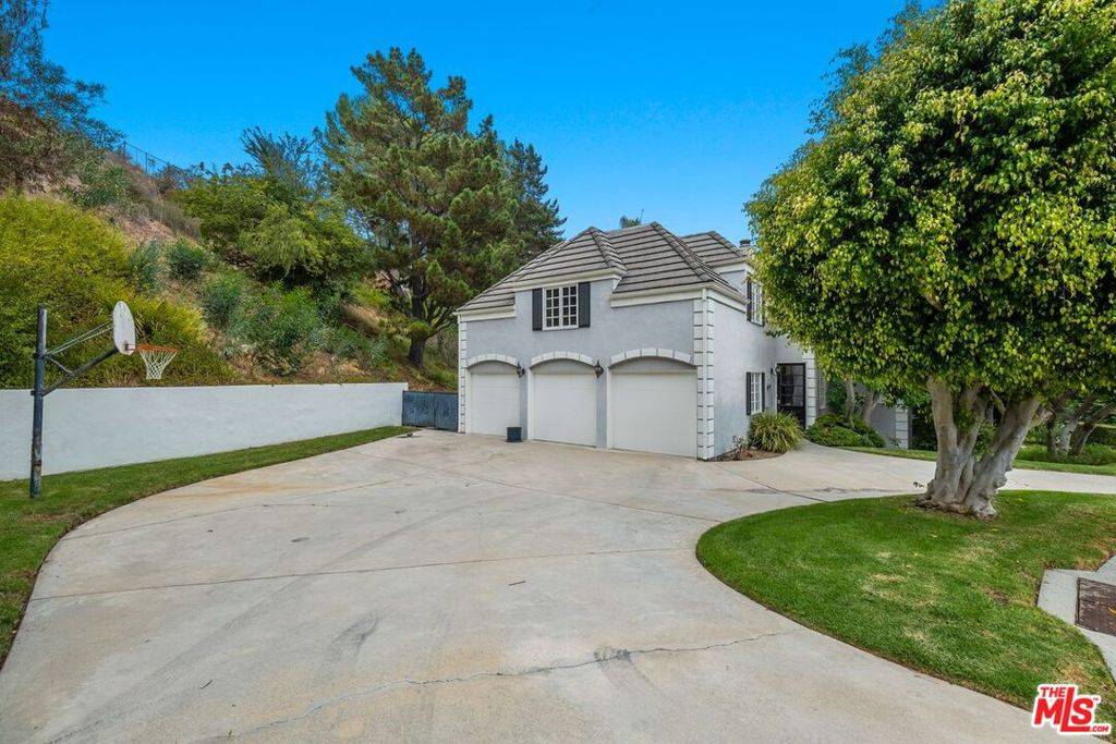 Pacific Palisades, CA 90272,1408 Calle Del Jonella