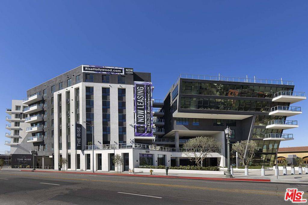 Los Angeles, CA 90028,1331 N Cahuenga BLVD #5213