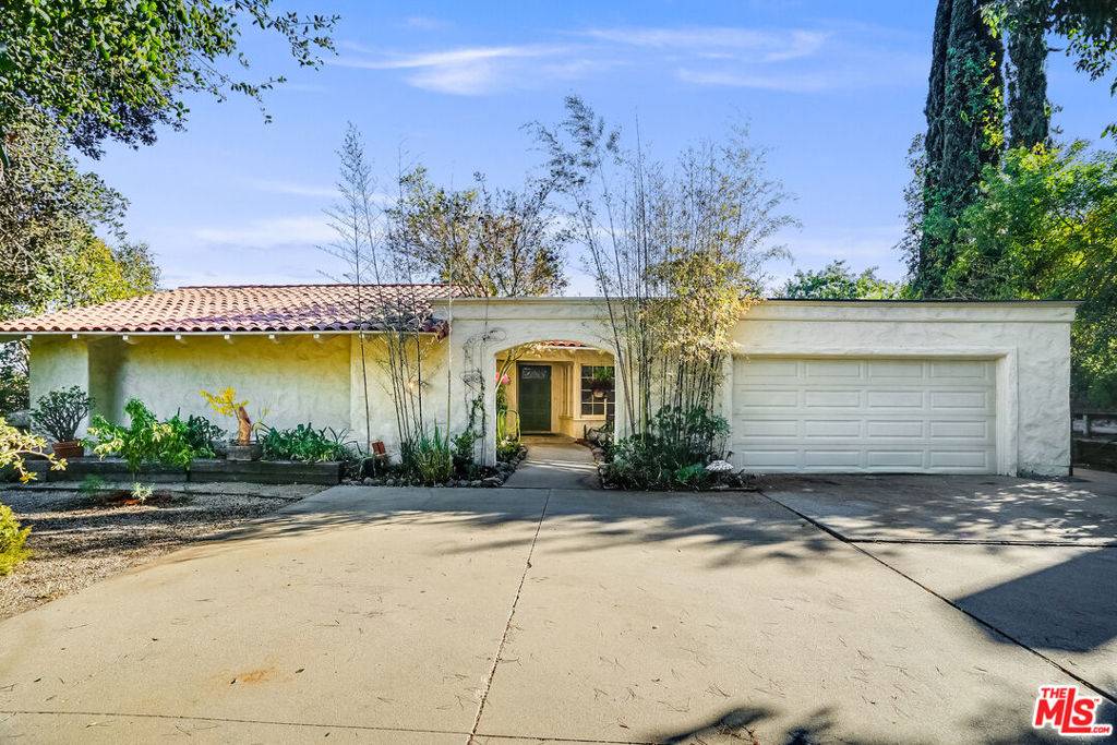 Westlake Village, CA 91361,2224 Kelmscott CT