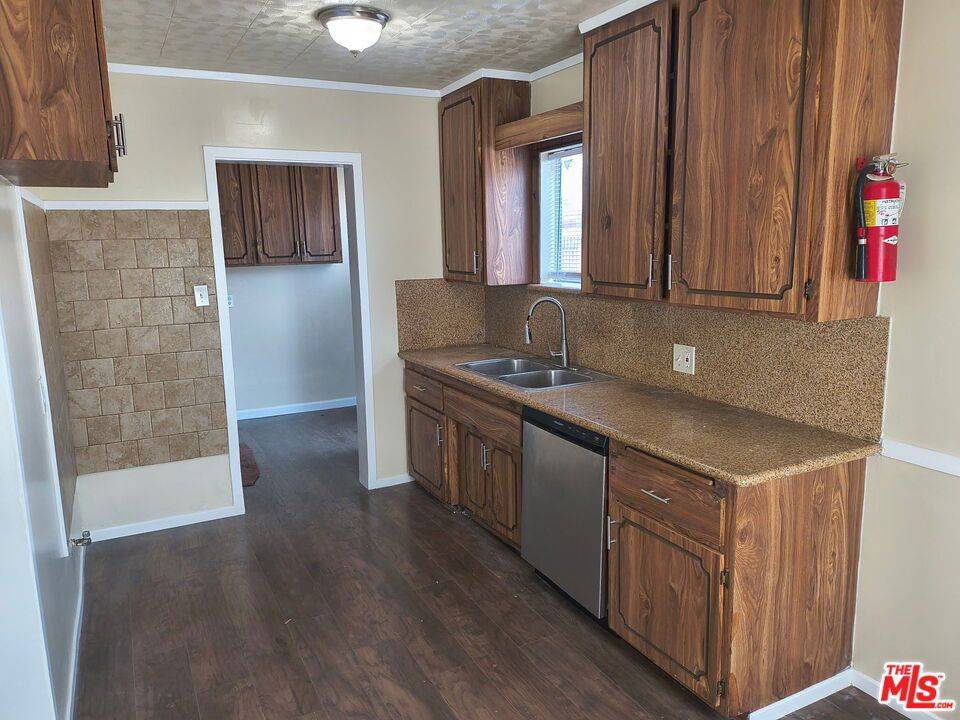 Lawndale, CA 90260,14614 Firmona AVE
