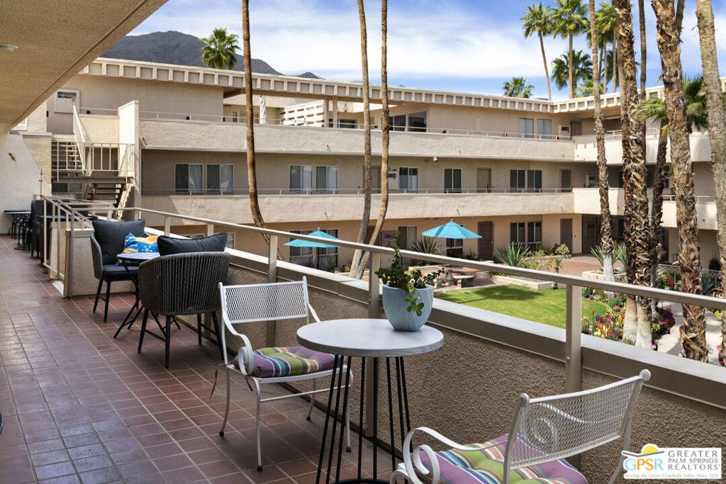 Palm Springs, CA 92262,277 E Alejo RD #222