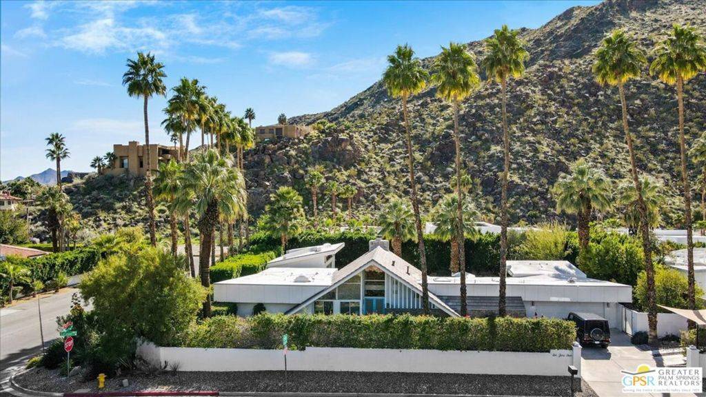 Palm Springs, CA 92262,605 W Crescent DR