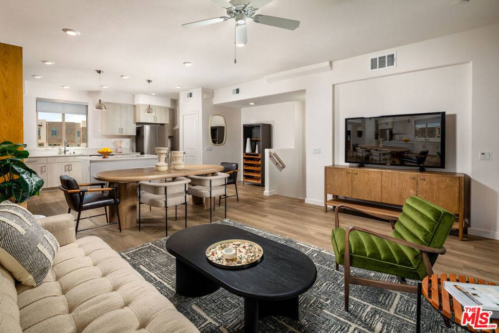 San Pedro, CA 90732,1483 W Vista WAY #1575
