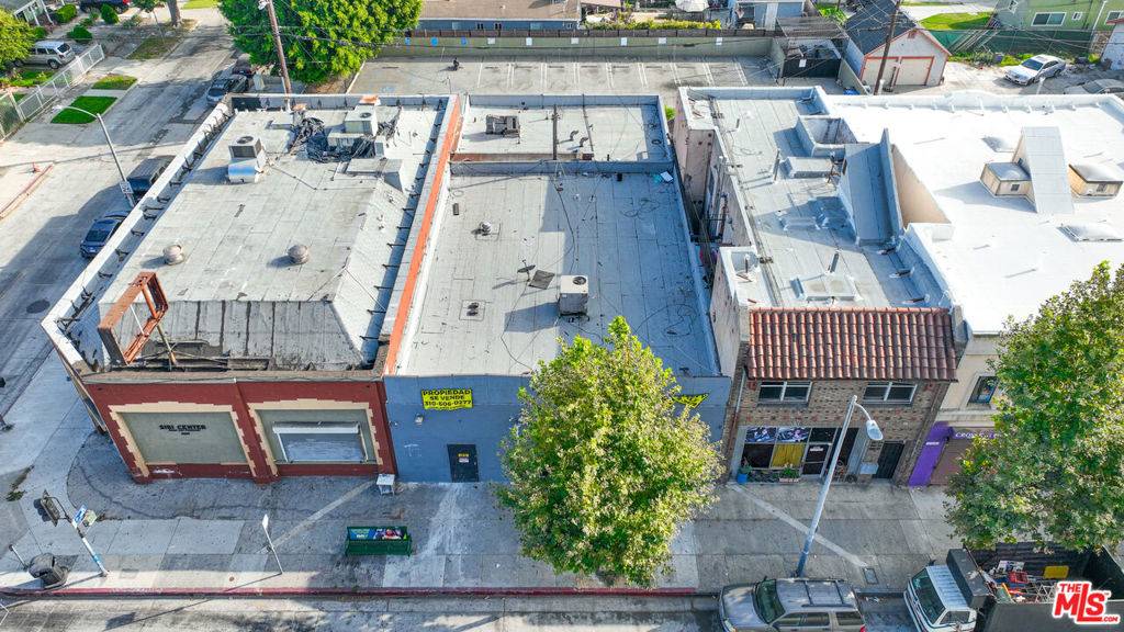 Los Angeles, CA 90043,2604 W 54th ST