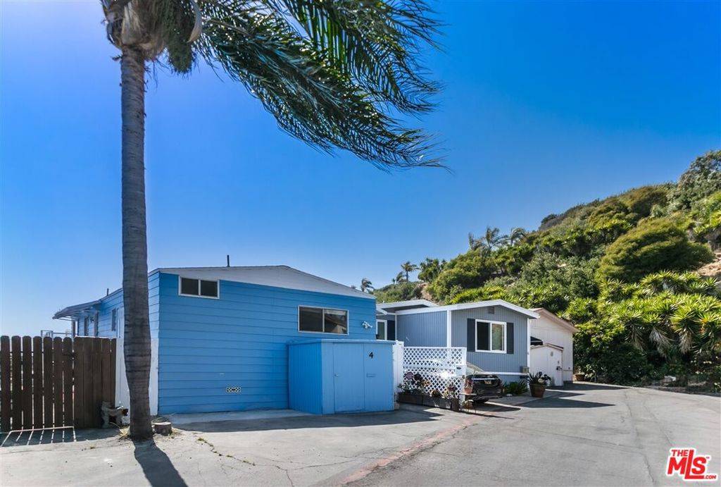 Pacific Palisades, CA 90272,4 Kiki PL