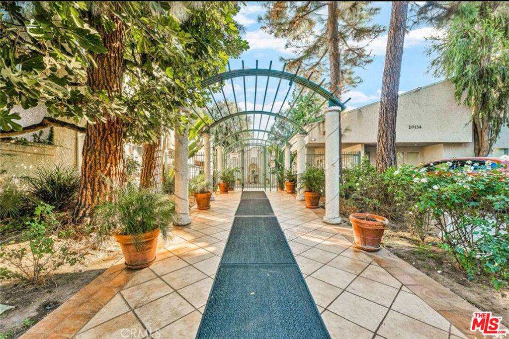 Winnetka, CA 91306,20134 Leadwell ST #133