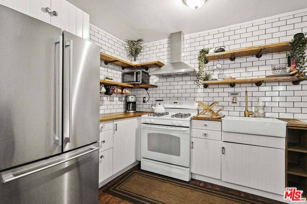Los Angeles, CA 90062,1414 W 54th ST