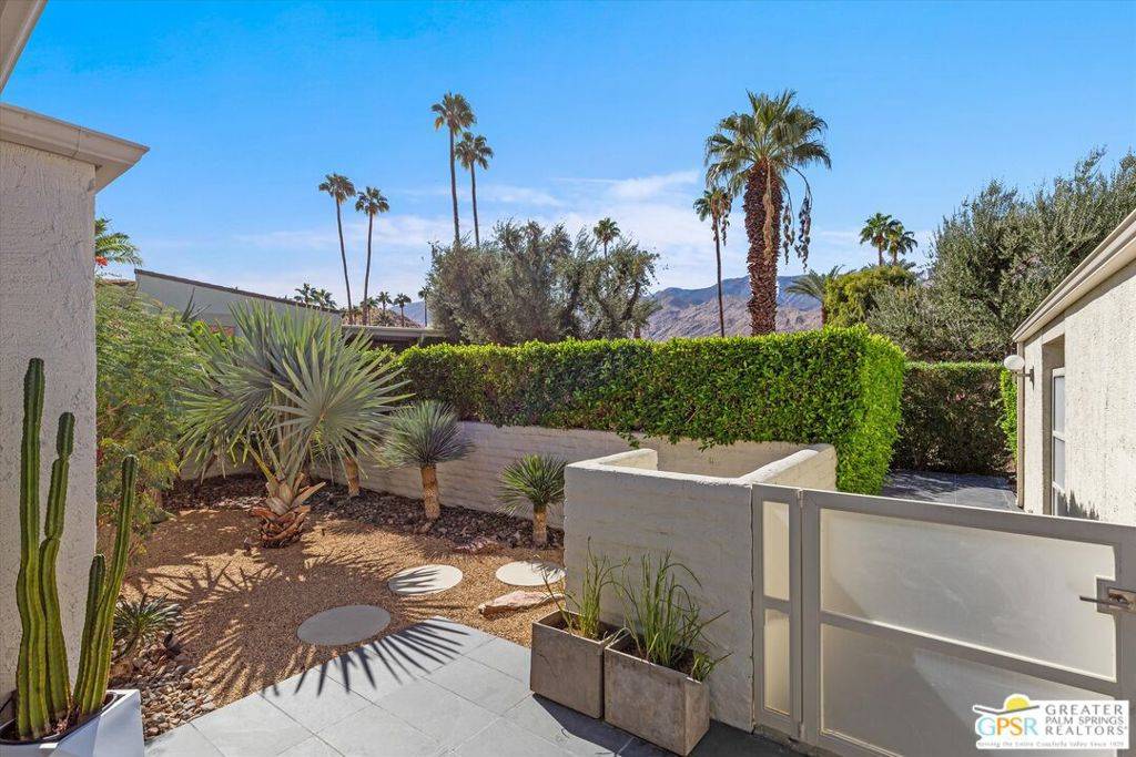 Palm Springs, CA 92264,3476 E Bogert TRL