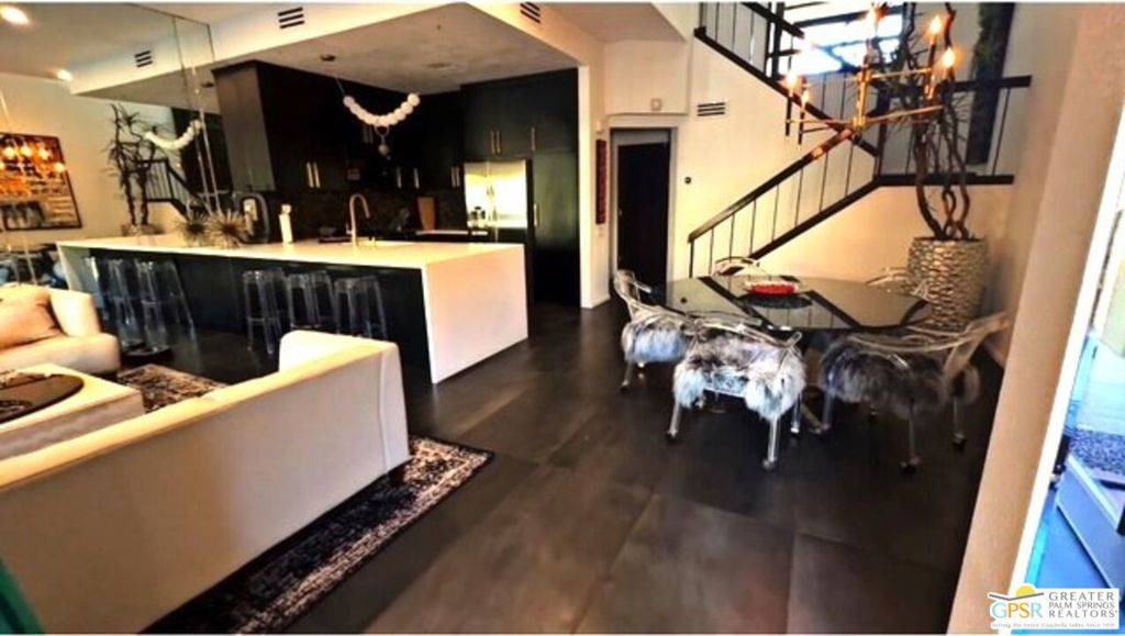 Palm Desert, CA 92260,73429 Foxtail LN