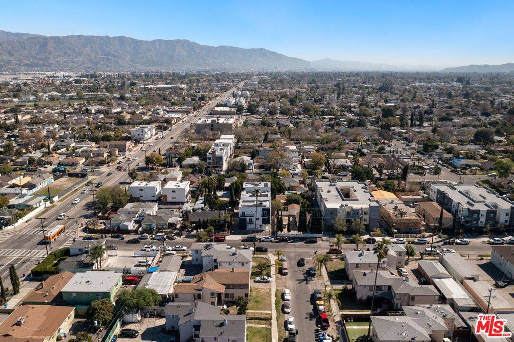 North Hollywood, CA 91606,6334 Beck AVE