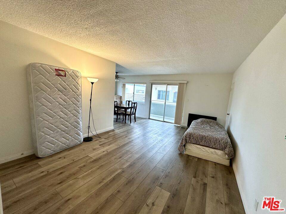 Santa Monica, CA 90404,1426 Princeton ST ##4