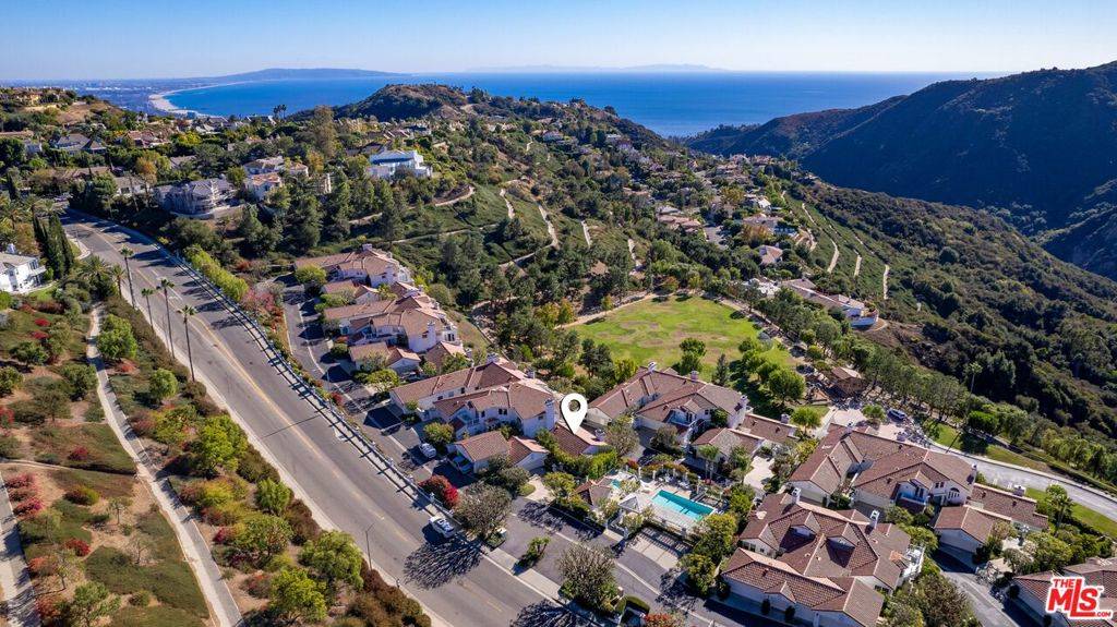 Pacific Palisades, CA 90272,2026 Palisades DR