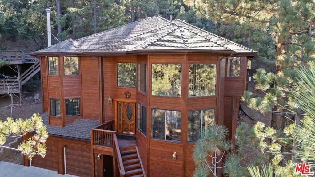 Pine Mountain Club, CA 93222,1605 Zermatt DR