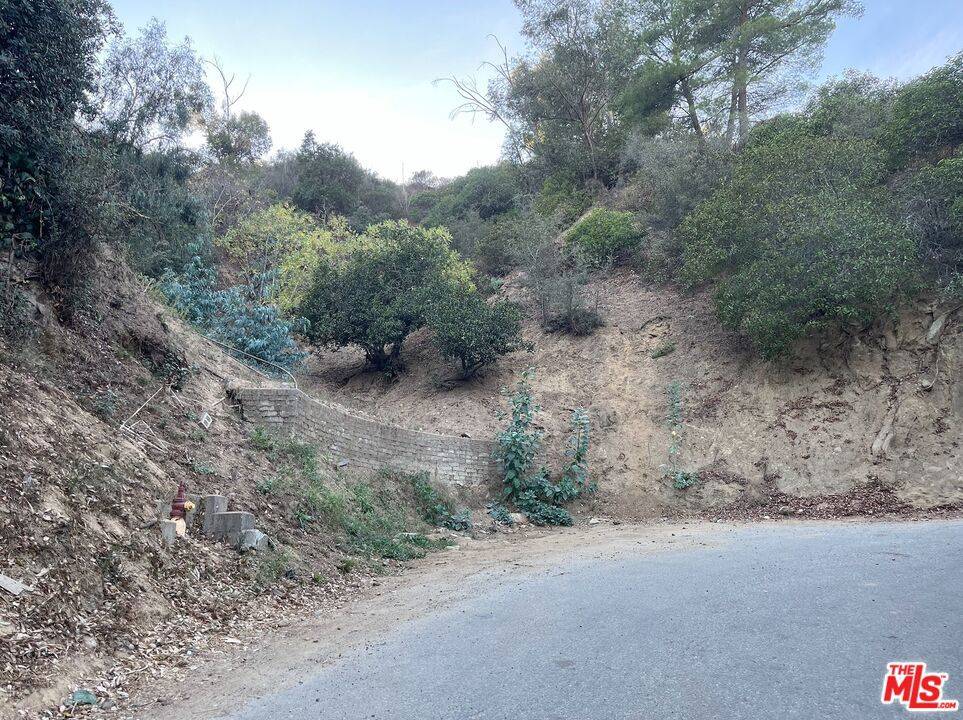 Los Angeles, CA 90077,10480 W Scenario LN