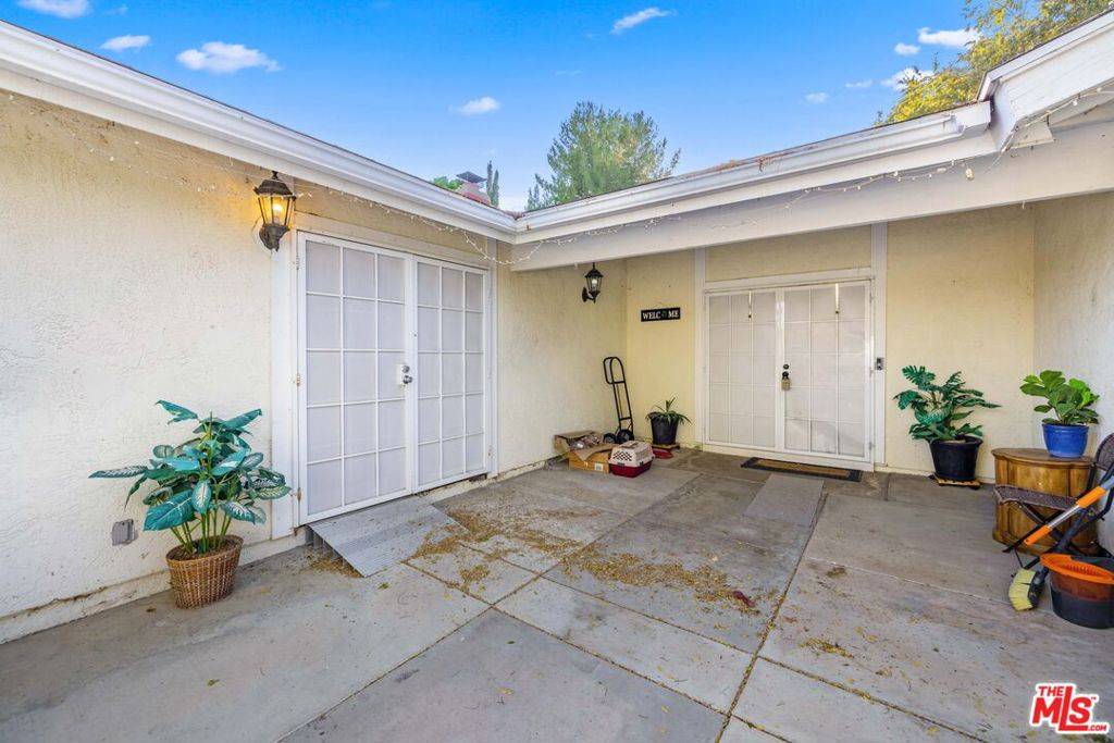 Lancaster, CA 93536,2630 Space CT