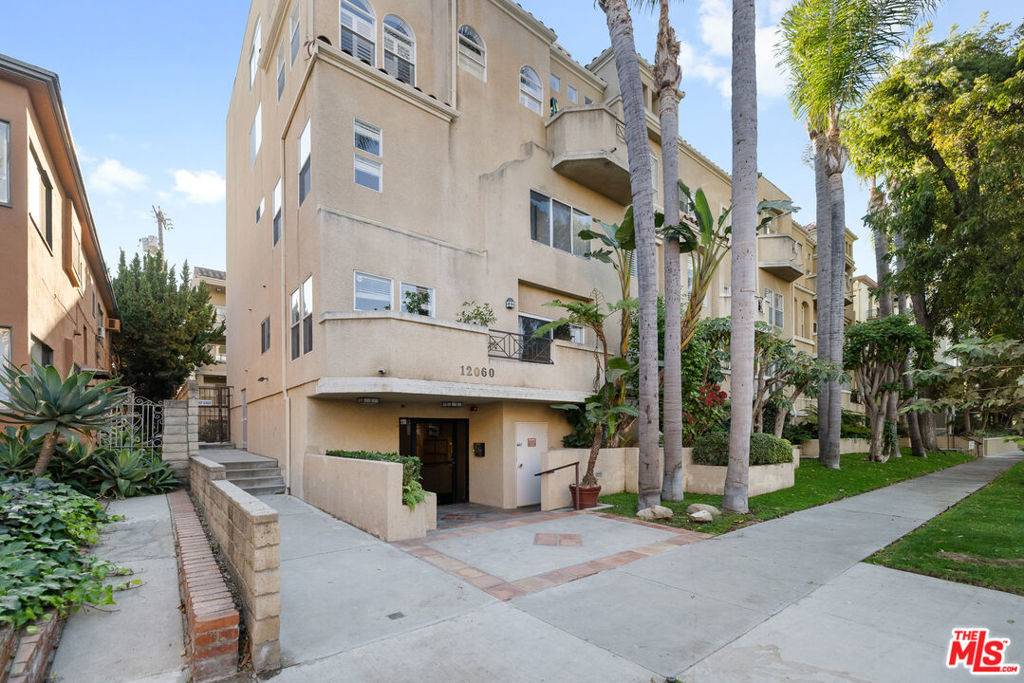 Studio City, CA 91604,12060 Hoffman ST #205