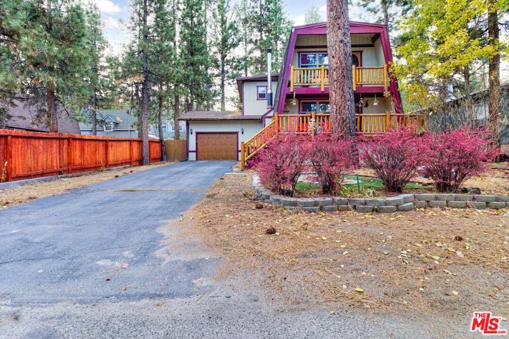 Big Bear City, CA 92314,652 Barret WAY