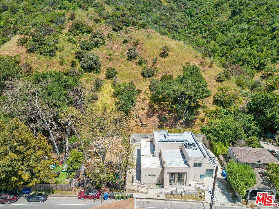 Los Angeles, CA 90077,0 N Beverly Glen BLVD