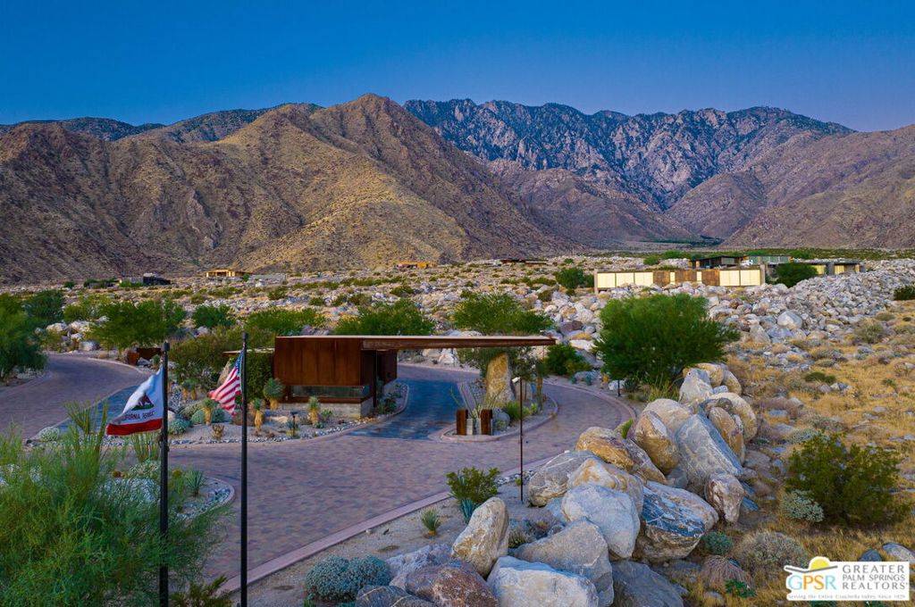 Palm Springs, CA 92262,2495 Winter Sun DR