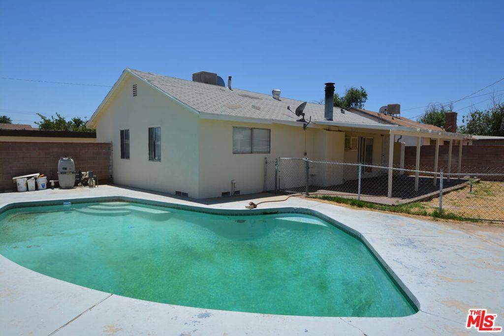 Palmdale, CA 93550,1717 E Avenue Q11